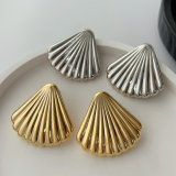 Metal shell earrrings