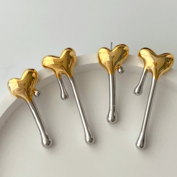 Heart earrings