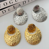 Metal round earrings