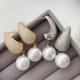 Teardrop pearl earrings