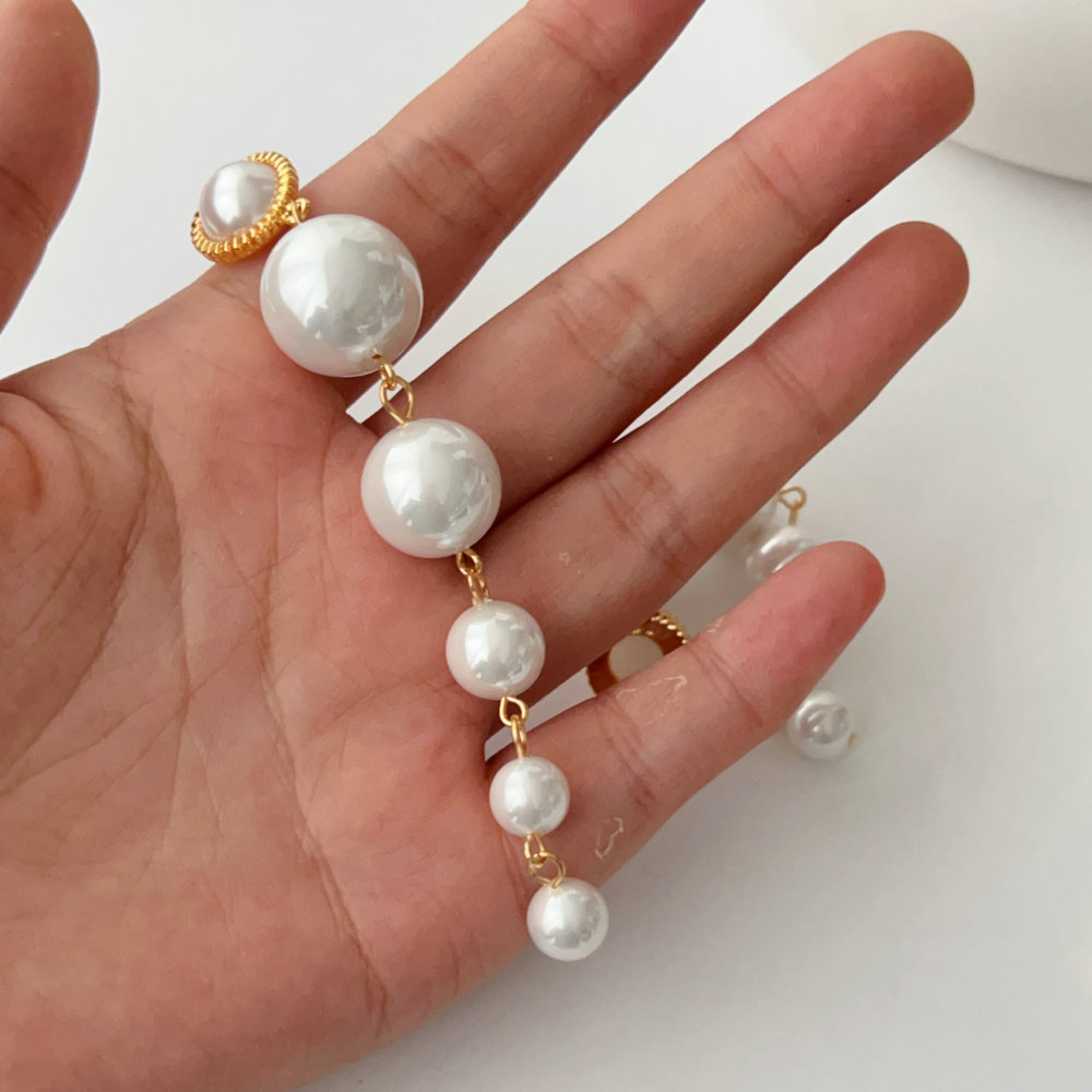 Long pearl earrings