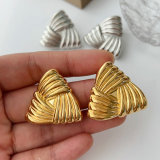 Metal triangle earrings