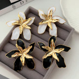 Enamel flower earrings