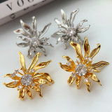 Metal flower earrings