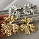 Chunky leaf earrings