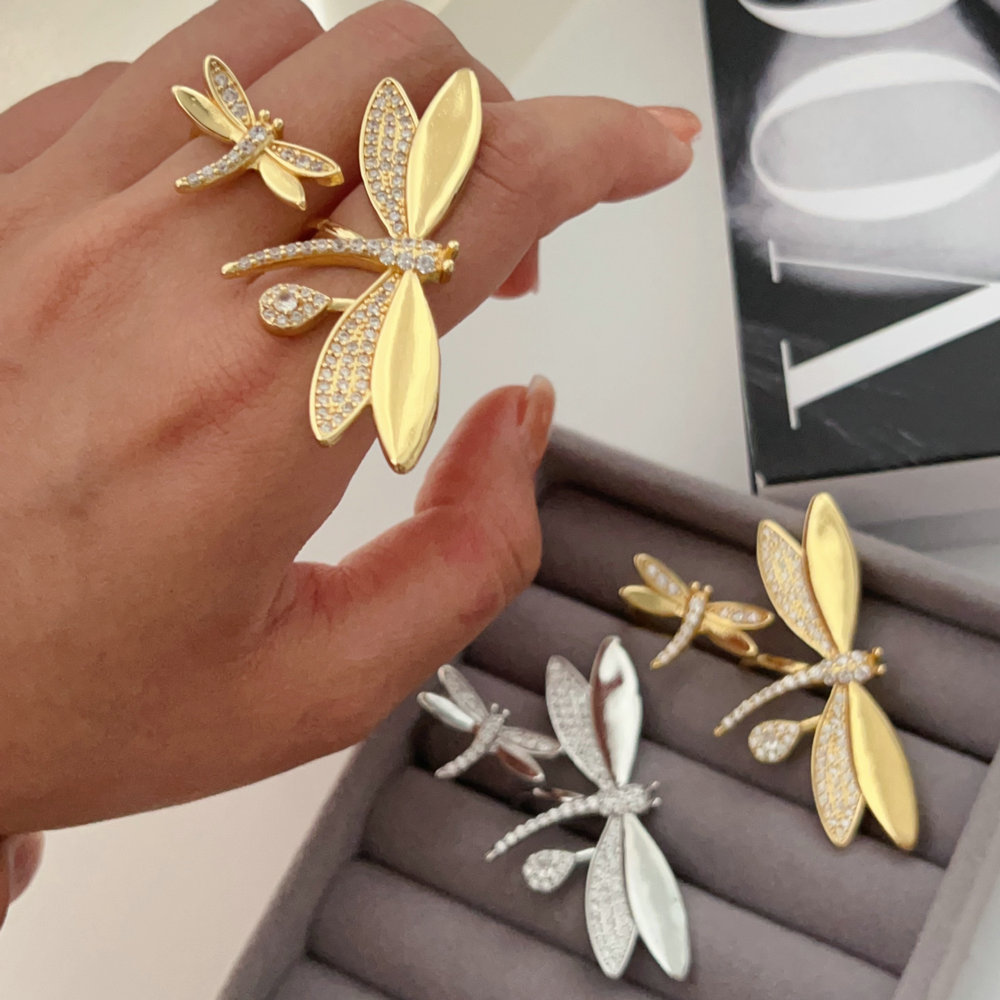 Pave zircon dragonfly ring