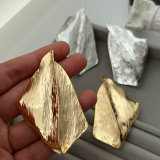 Metal chunky leaf shape earrings