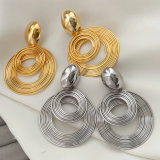Chunky circle earrings