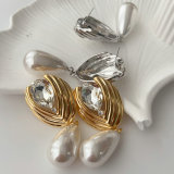 Chunky pearl earrings