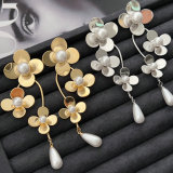 Chunky flower earrings