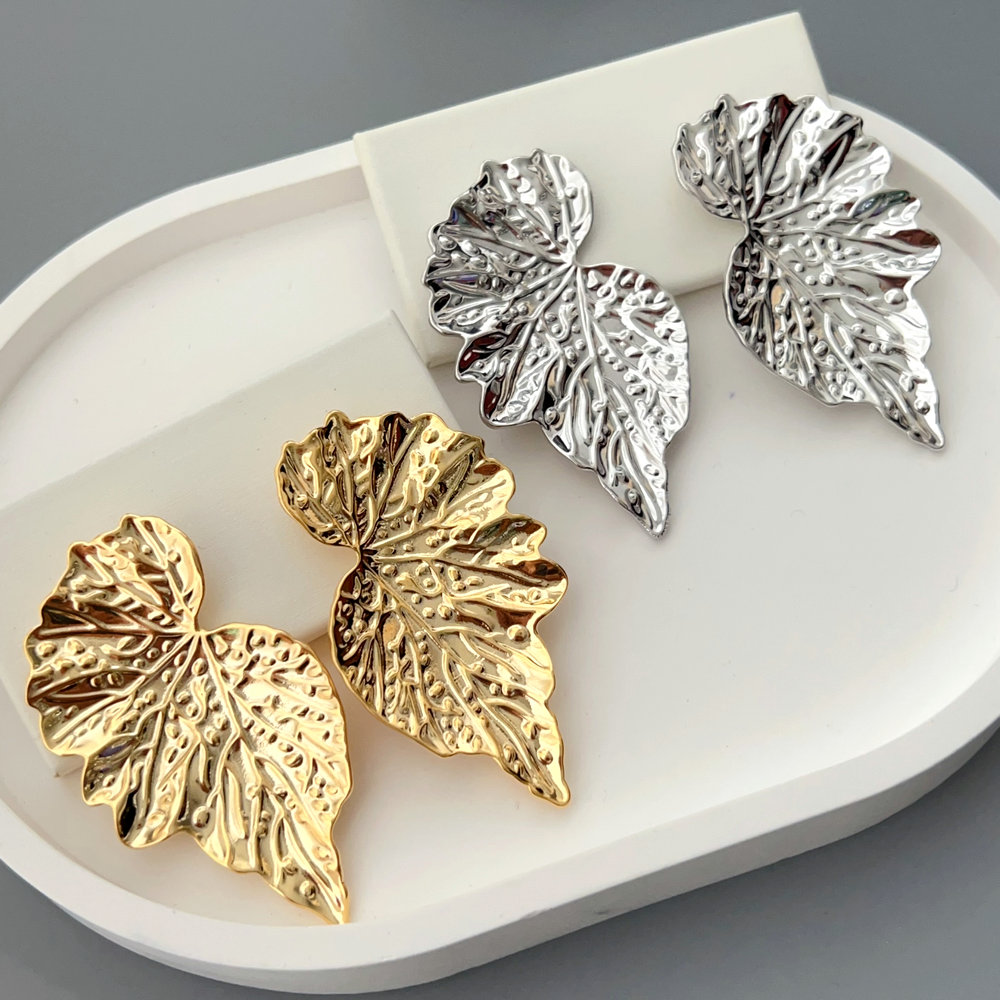Leaf earings