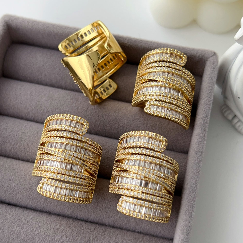 Pave zircon chunky ring