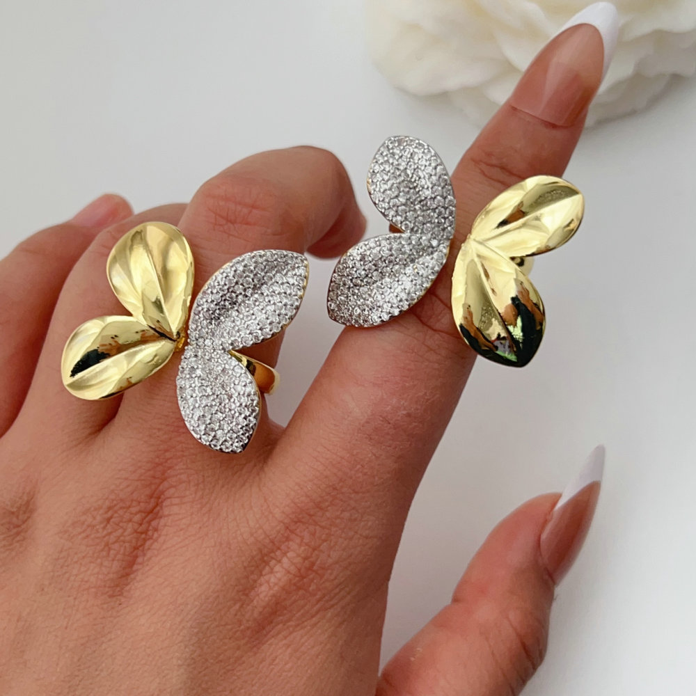 Pave zircon butterfly ring