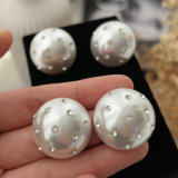 Chunky round shape earrings