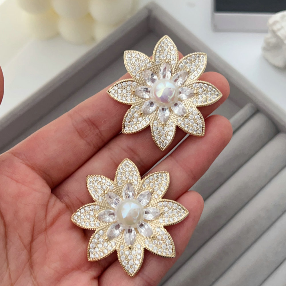 Pave zircon flower earrings