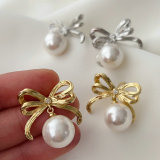 Bow earrings