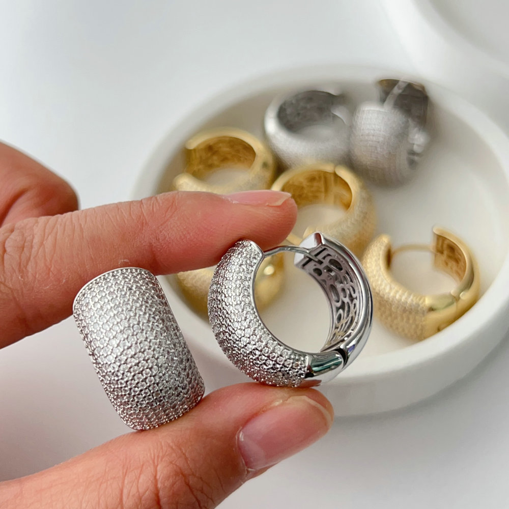 Chunky pave zircon fat hoop