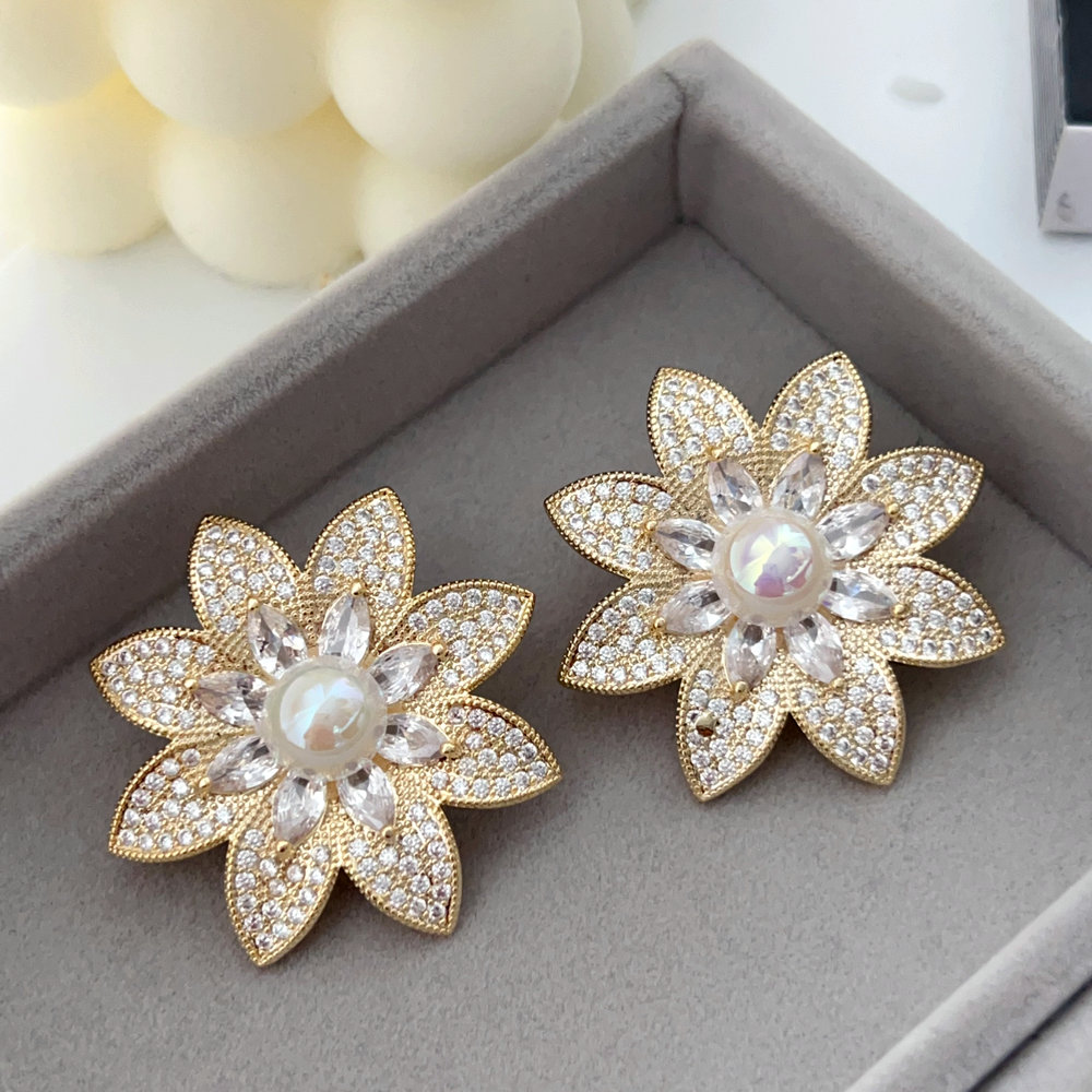 Pave zircon flower earrings