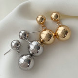 Ball earrings