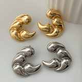 Metal basic earrings