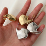 Metal speacil shape earrings