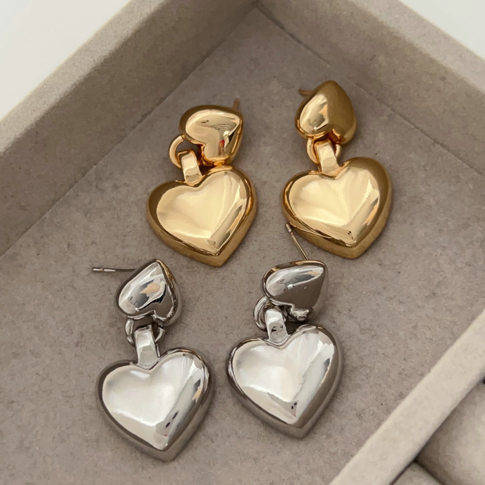 Metal heart earrings