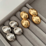 Metal oval earrings