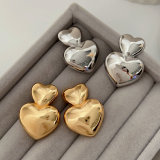 Metal heart earrings