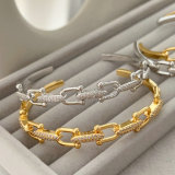 Pave T cuff