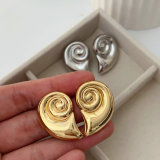 Metal snail earrings