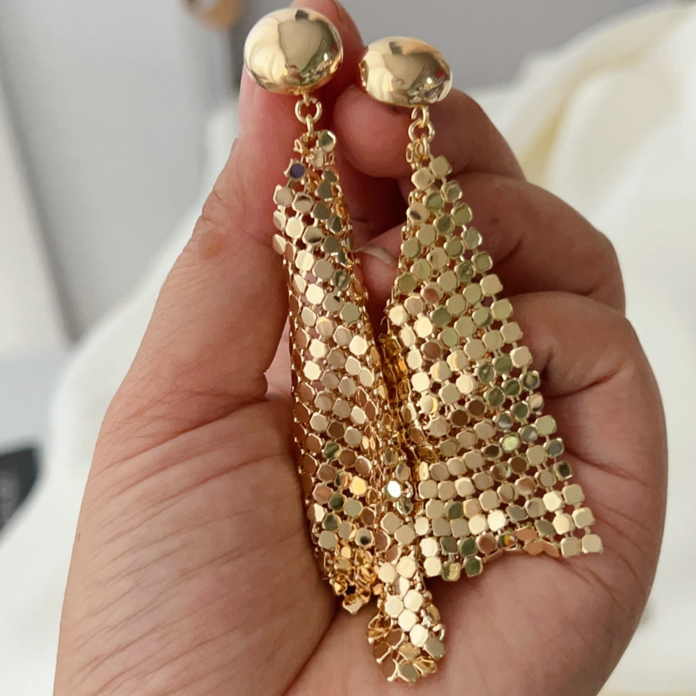 Fashion fan earrings