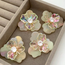 Glass shell flower earrings