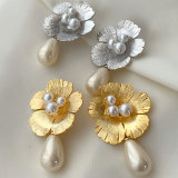 Flower earrings