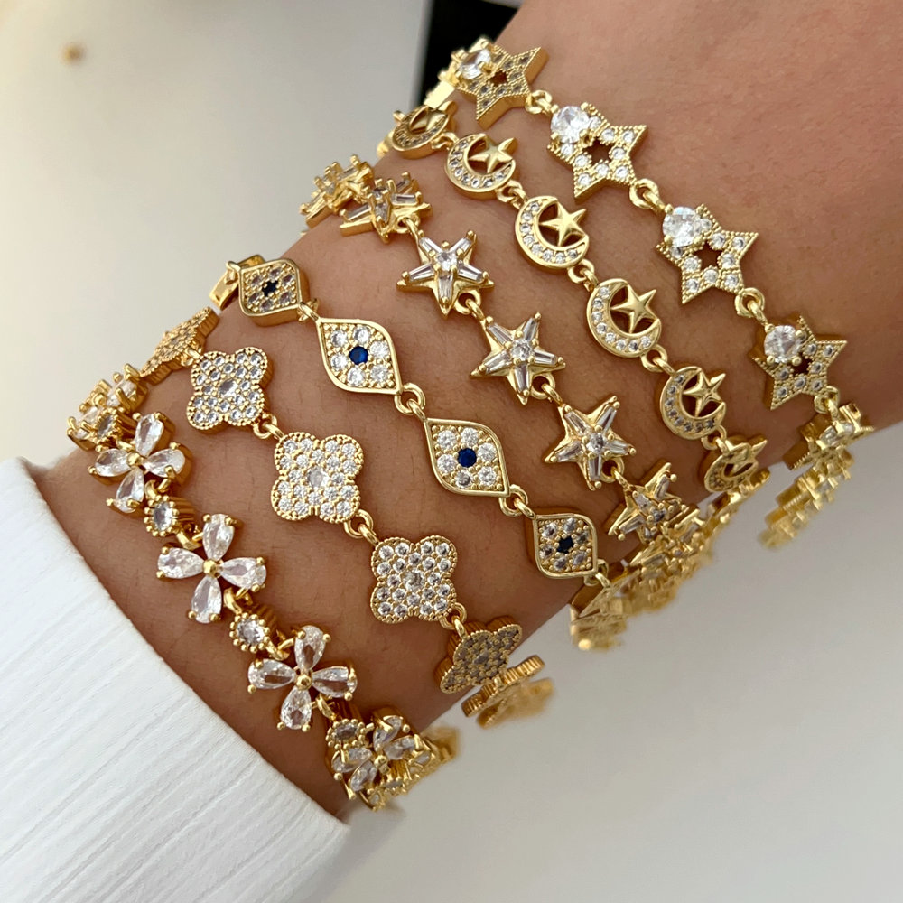 Pave zircon clover star bracelet