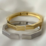 Fashion pave zircon cuff