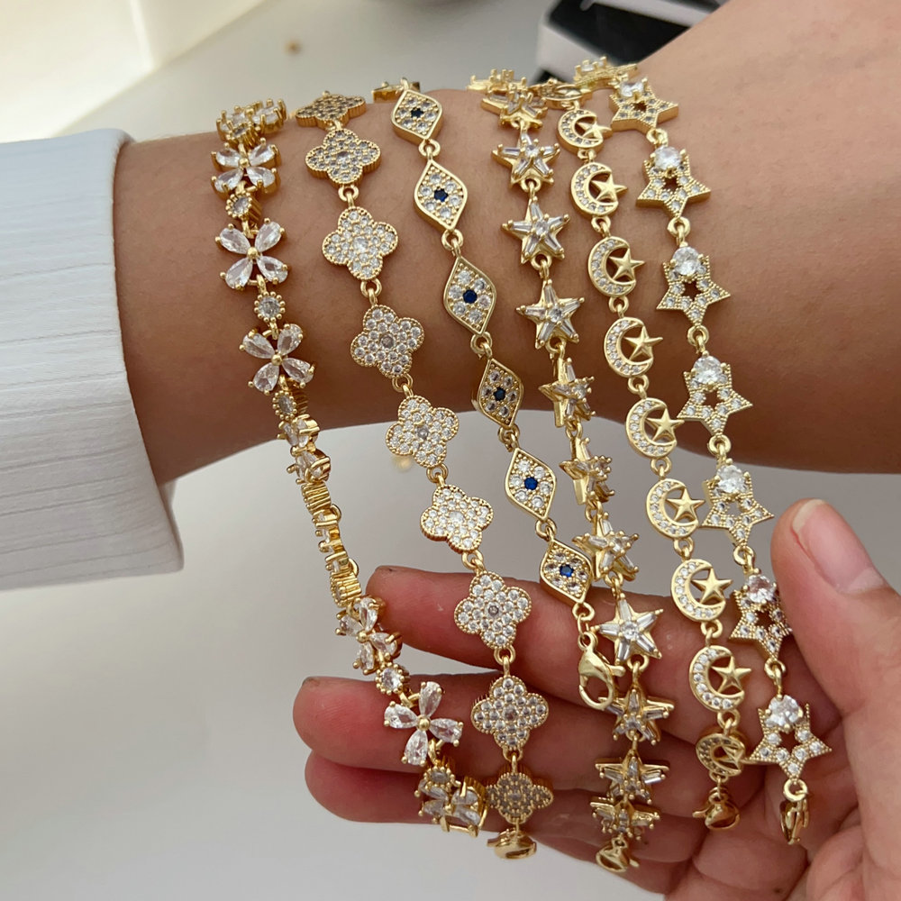Pave zircon clover star bracelet
