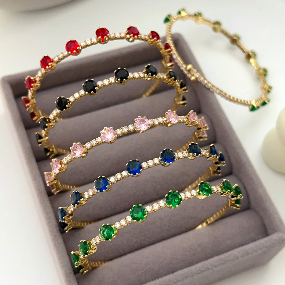 Stretch pave zircon bangle