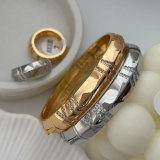 Fashion bangle set wth ring