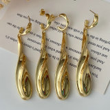 Metal long leaf earrings
