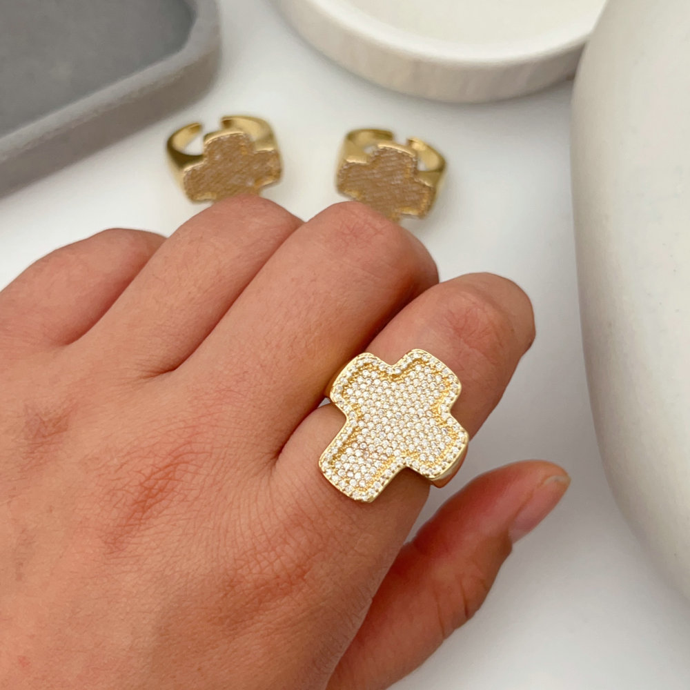Pave zircon cross ring