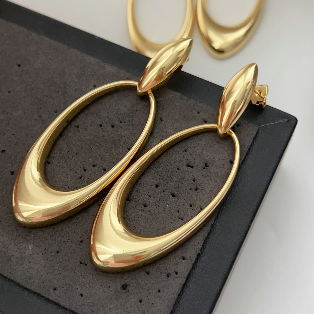 Fashion metal water drop earrings