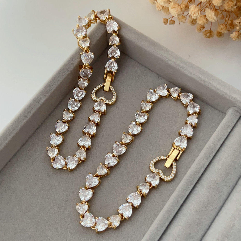 Pave zircon heart bracelet