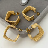 Scrub square earrings