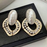 Pearl drop earrings