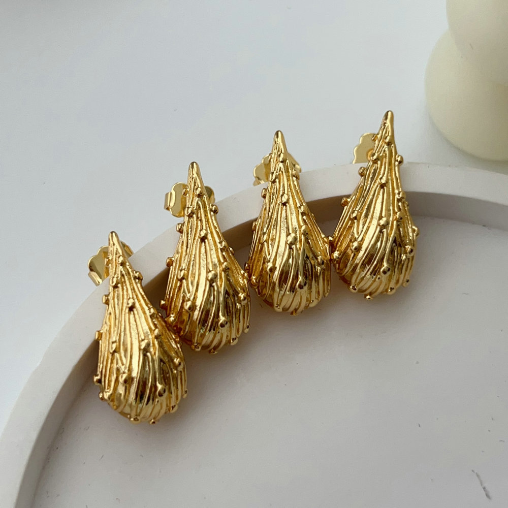 metal teardrop earrings