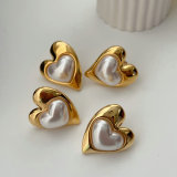 Pearl heart earrings