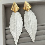 Chumky leaf earrings