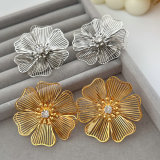 Metal flower earrings