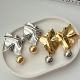 Chunky leaf ball earrings