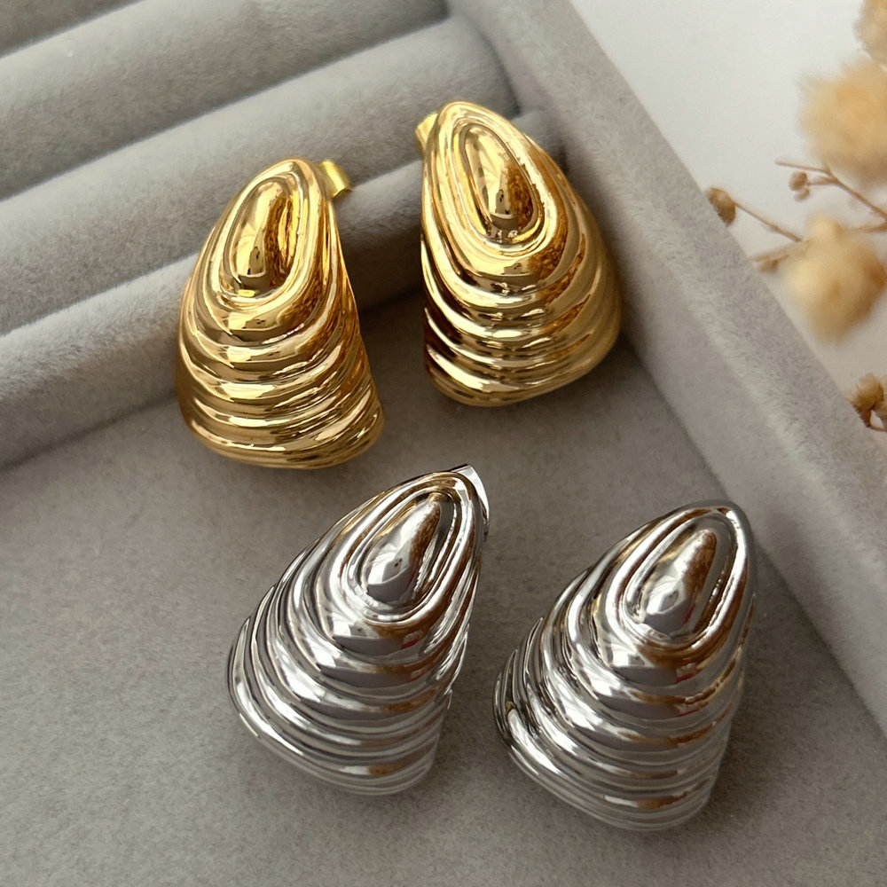 Metal nail earrings